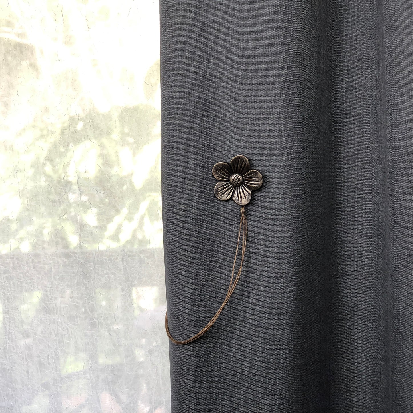 Vintage Magnetic Curtain Tiebacks (Resin) for Window Drapery - Set of 2