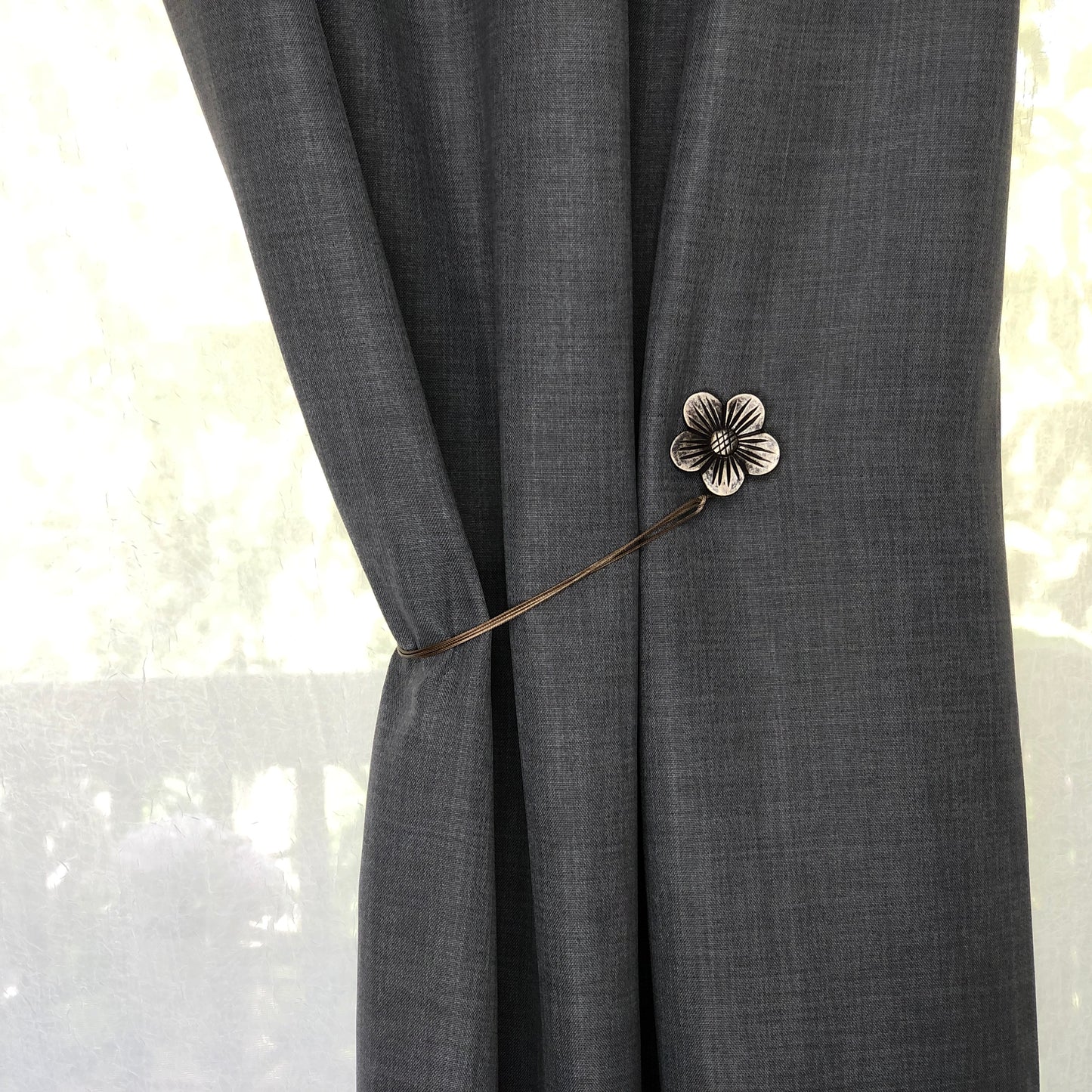 Vintage Magnetic Curtain Tiebacks (Resin) for Window Drapery - Set of 2